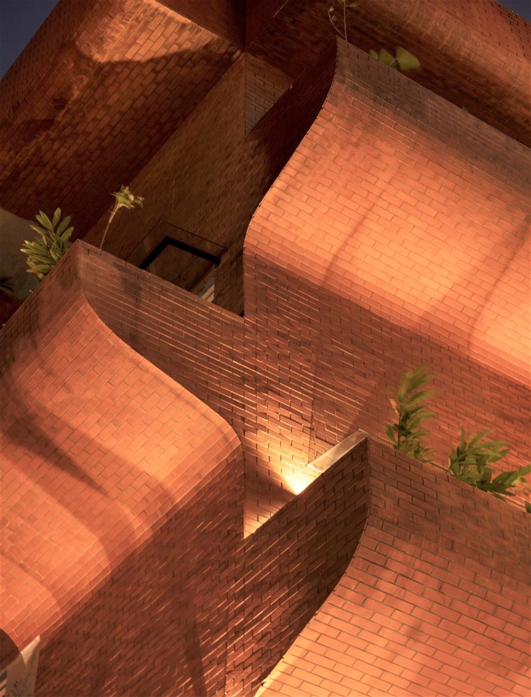 印度22000平米的Axis Vanam个性住宅---酷图编号1306410