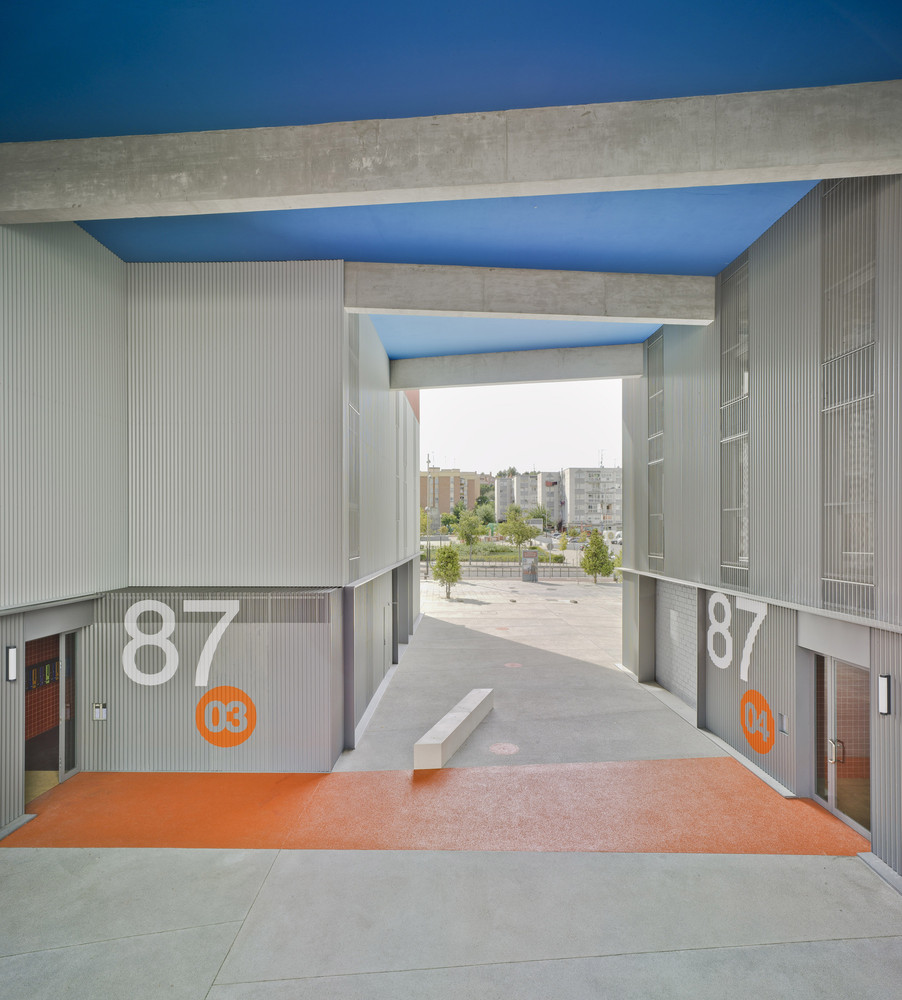 西班牙20000平米的几何住宅---酷图编号1308083