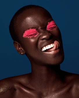 M O O D-彩色的黑珍珠