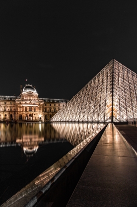 卢浮宫建筑夜景
