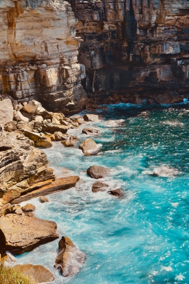 高清晰蓝色海岸岛屿壁纸