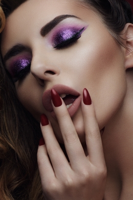 Valis & Jaye-魅眼之迷