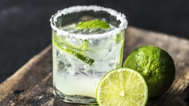 冰镇青桔饮料水