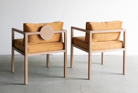 最新的洛杉矶家具品牌-采用浅色木质色调，柔软的皮革设计