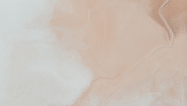 细纹灰褐色墙壁