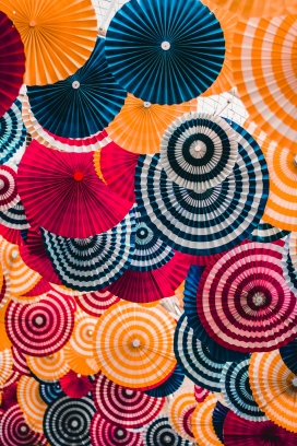 五彩万花筒的纸伞