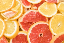 新鲜的红脐橙水果片