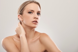 法国美容产品女郎