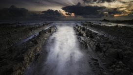 壮观的雾气山河