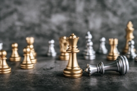 质感的金属金银国际象棋