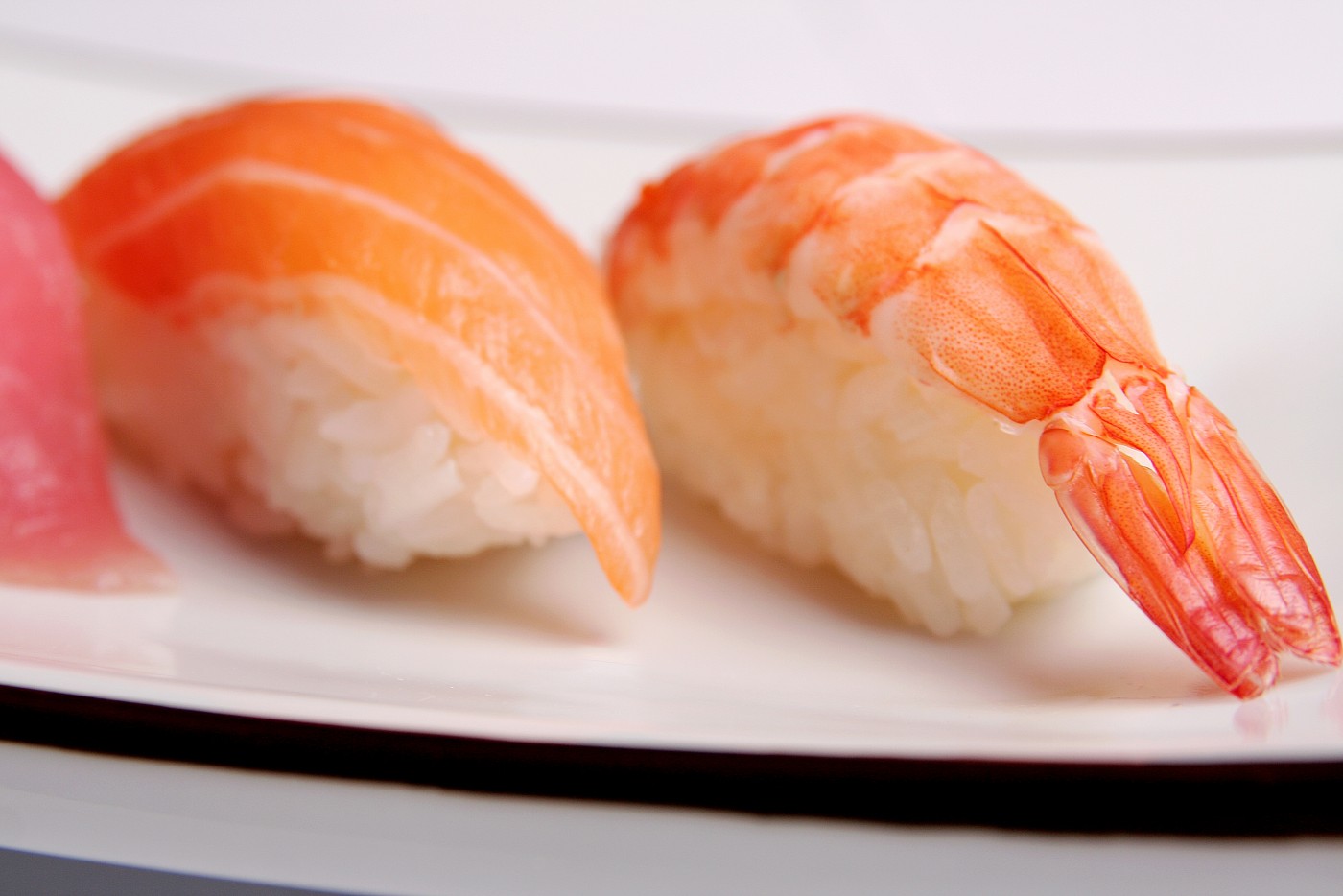 基围虾白米饭寿司图片