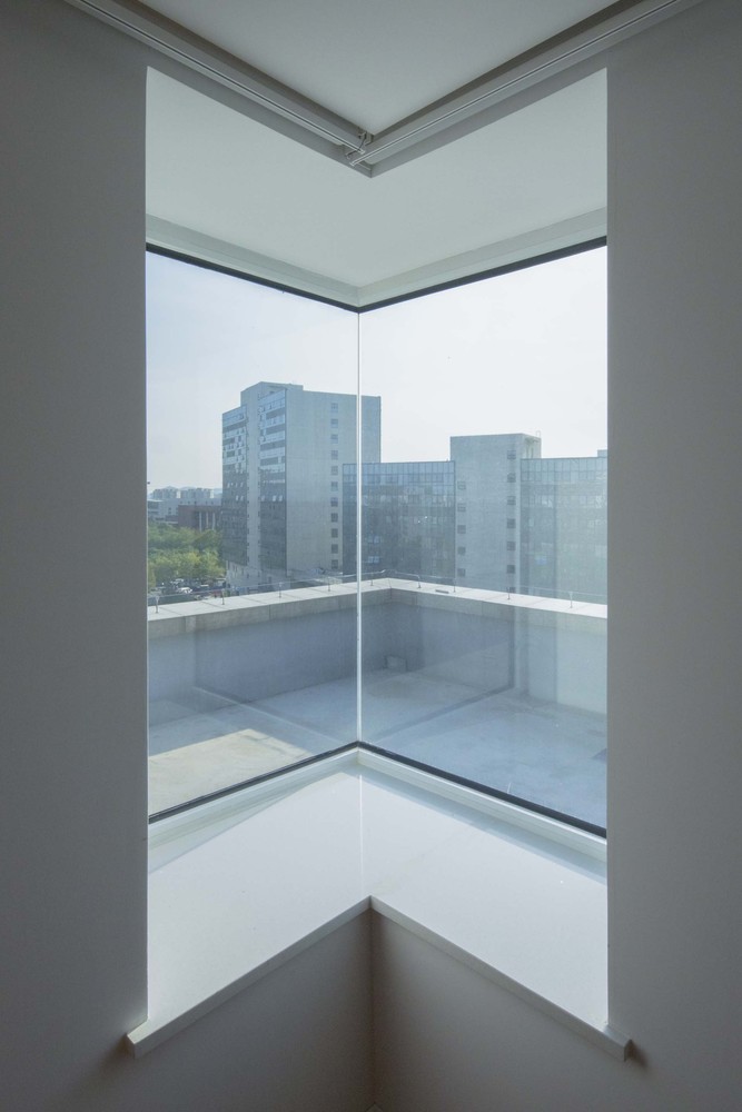 180平米的屋顶之家---酷图编号1310206