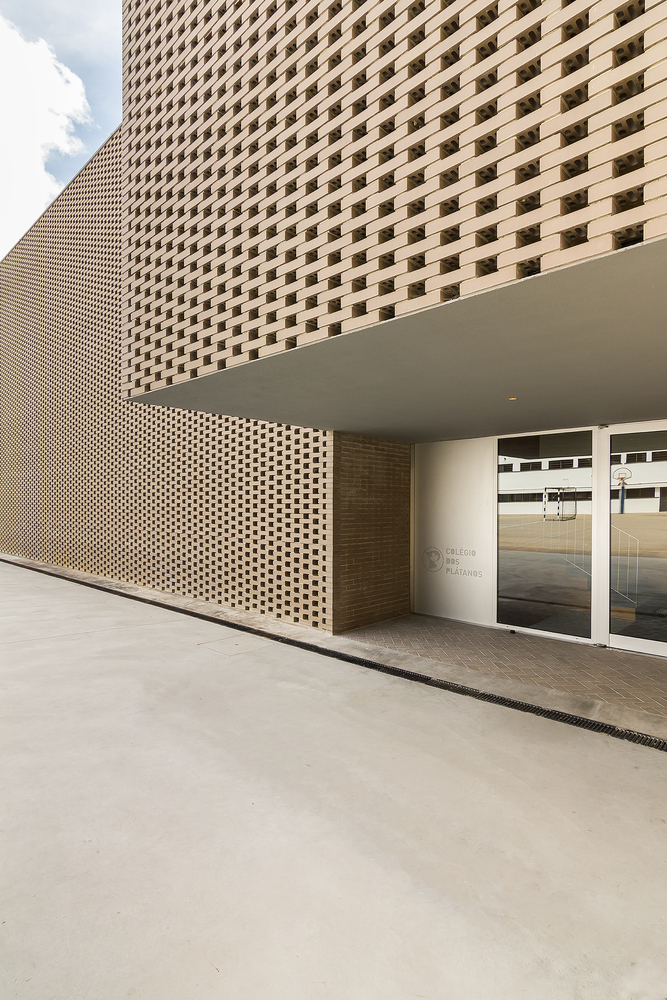 采用红砖建造的葡萄牙辛特拉学校---酷图编号1310242