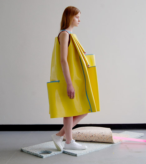 Valeska Jasso Collado将乳胶覆盖的泡沫折叠成几何服装---酷图编号1310441