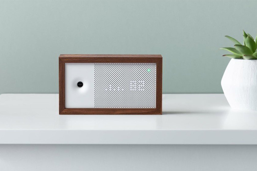 可追踪5个因素并建议对健康进行更改的空气质量监测仪封面大图