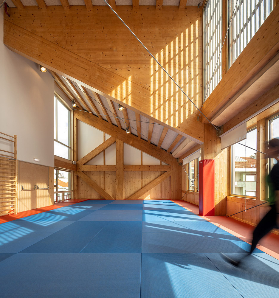 葡萄牙里斯本4564平米红桥学校---酷图编号18