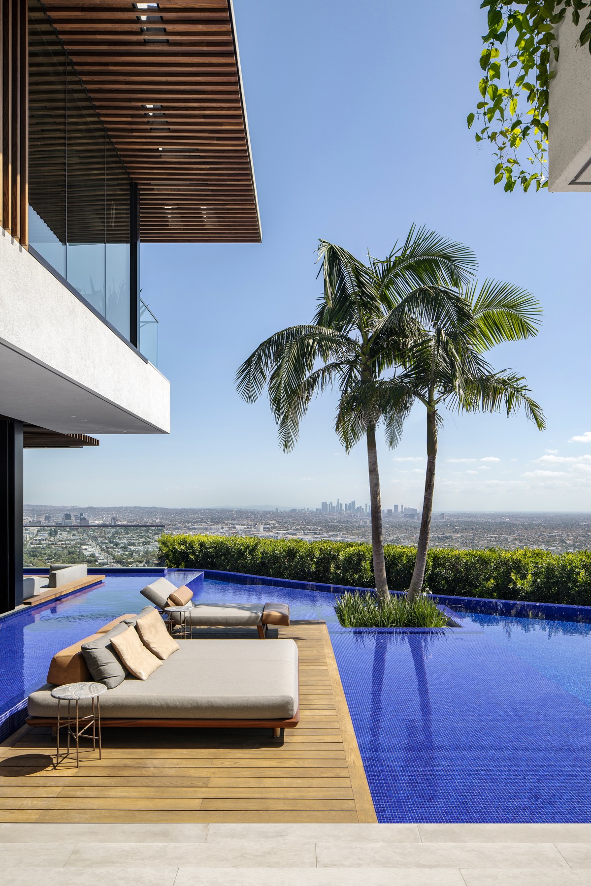 洛杉矶带分层游泳池的住宅设计---酷图编号16