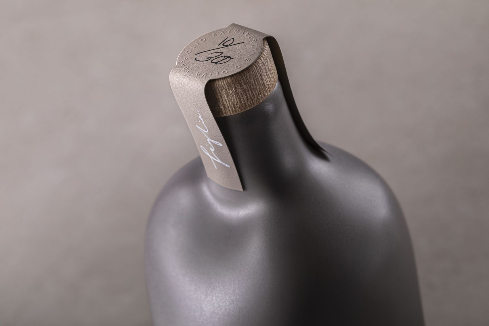 令人惊叹的一系列限量版橄榄油图片