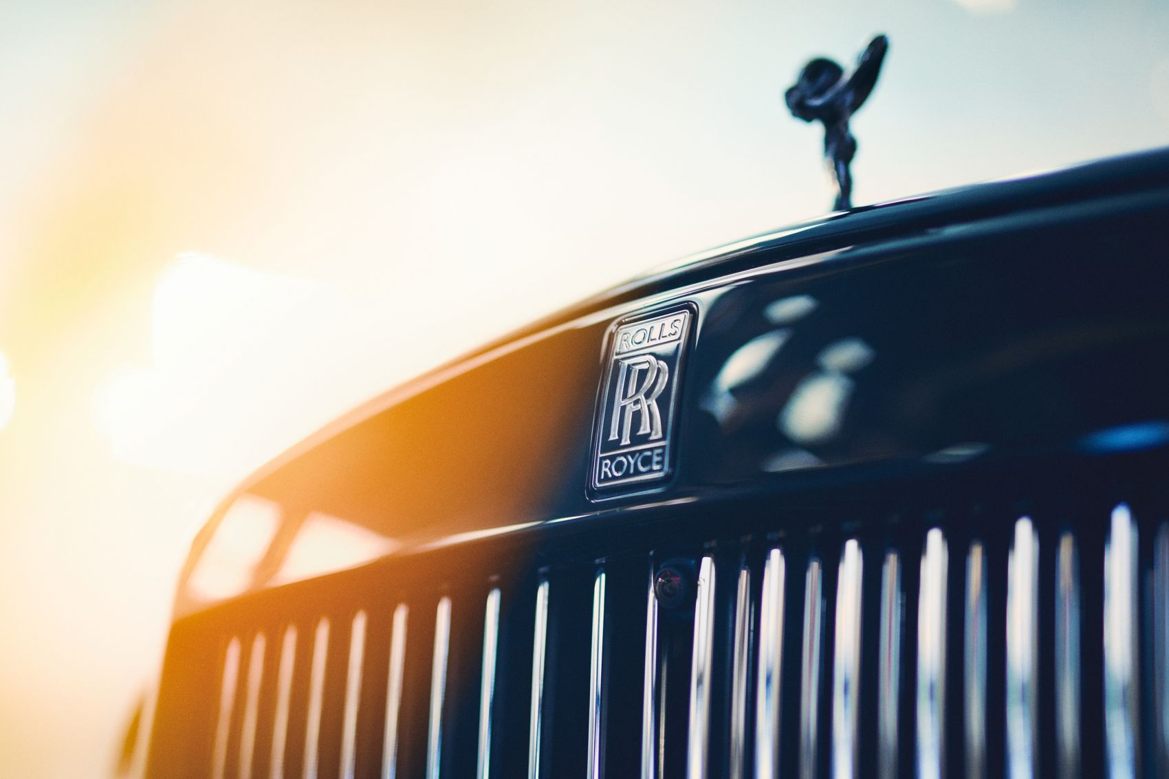 Rolls Royce Cullinan-库里南SUV越野车封面大图