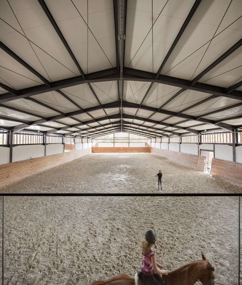 西班牙1760平米的骑马中心---酷图编号1321196