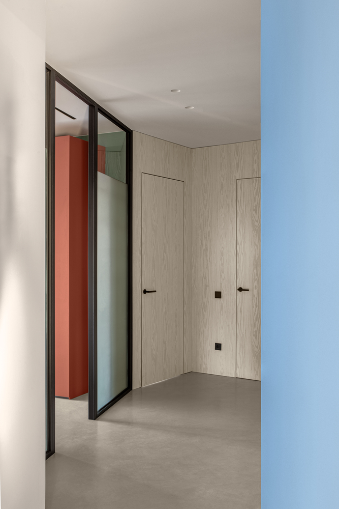 乌克兰200平米的蓝褐色现代公寓---酷图编号38