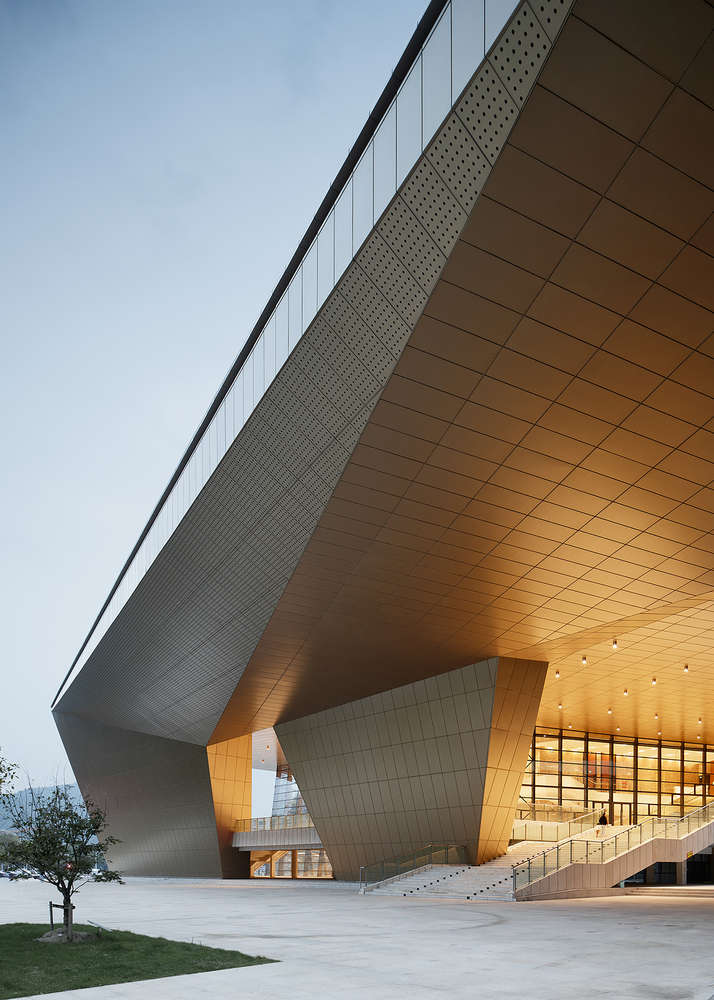 13968平米的三门剧院建筑---酷图编号7