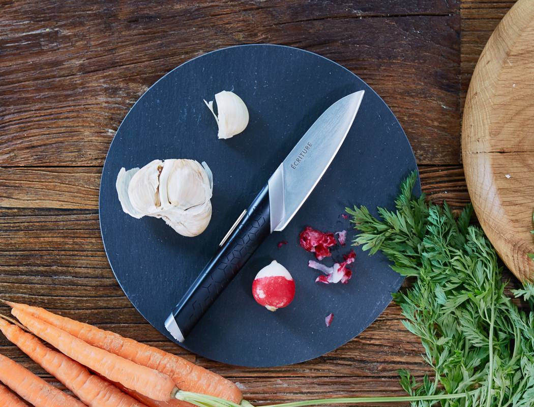 可让您调整重心获得独特定制切碎体验的厨刀---酷图编号9