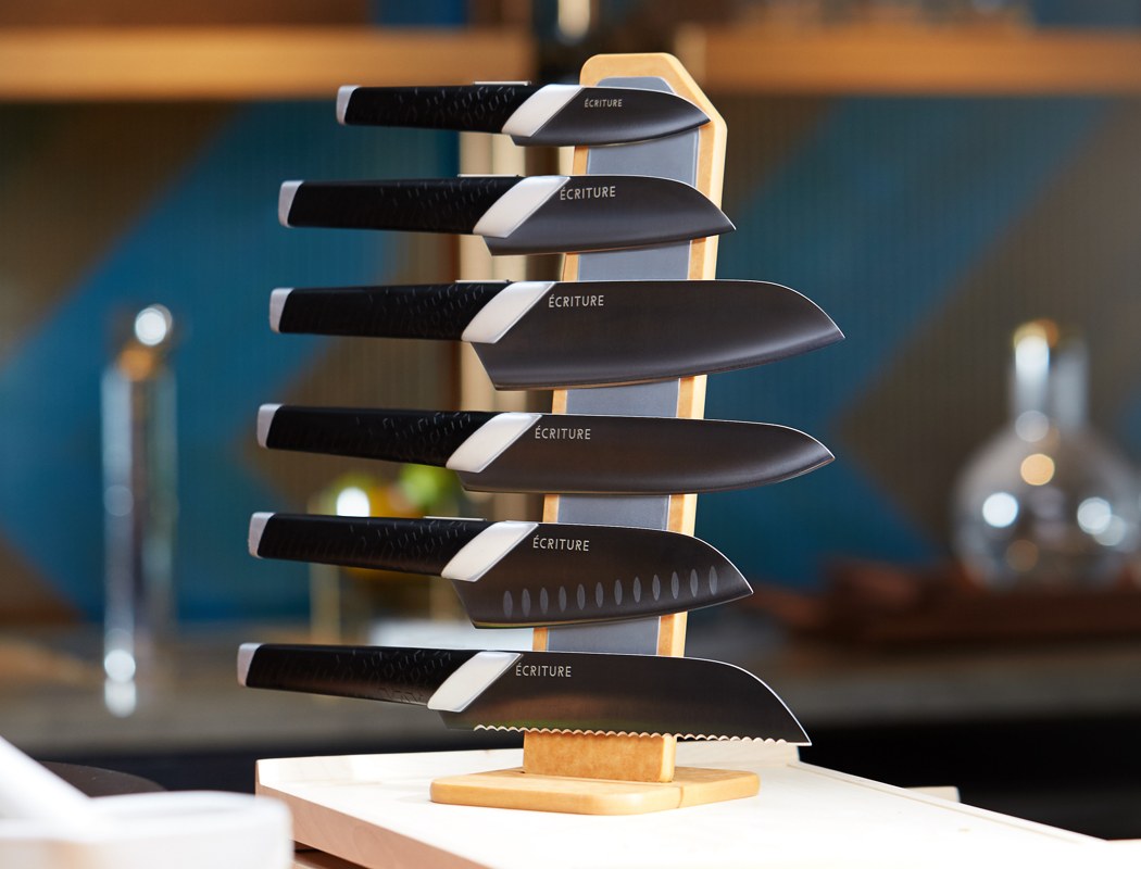 可让您调整重心获得独特定制切碎体验的厨刀---酷图编号8