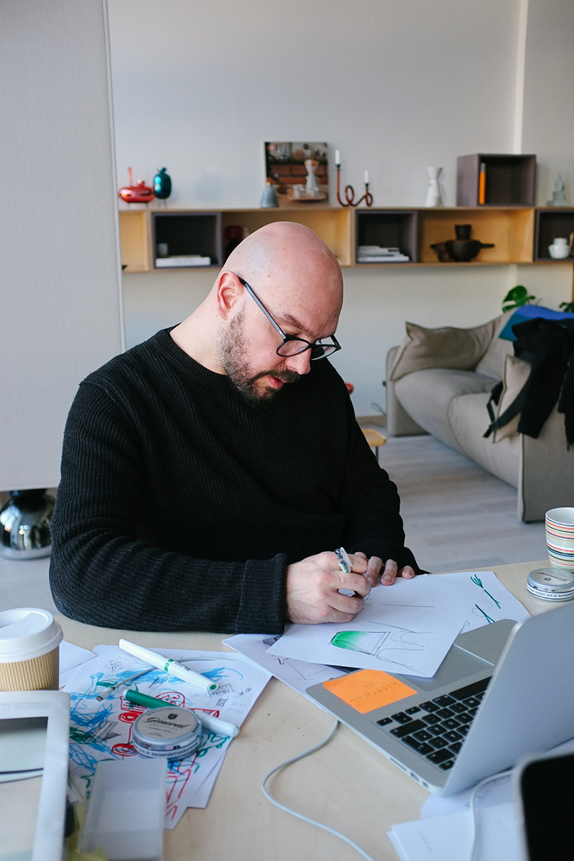 唤起了1960年代的水晶悬吊灯---酷图编号2