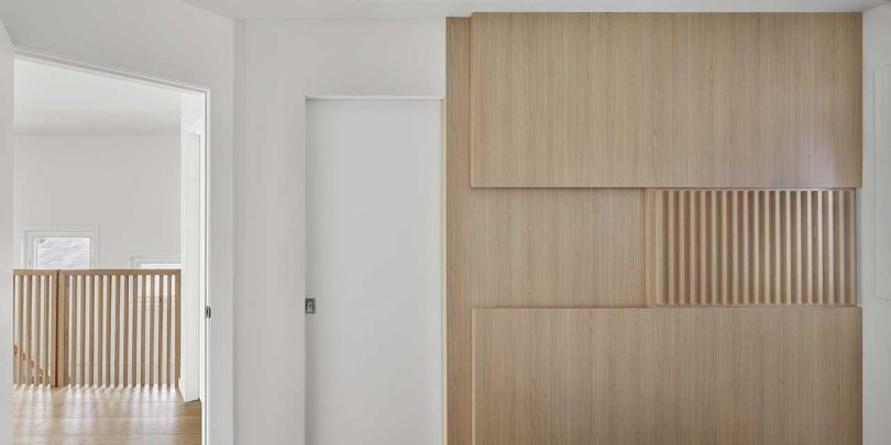 以天然材料为重点的多伦多简约住宅---酷图编号1329914