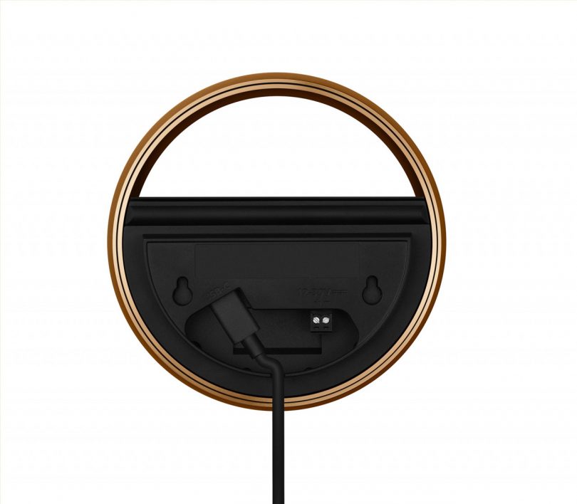 在光环效应下运行的Bang新遥控器音响扬声器---酷图编号2