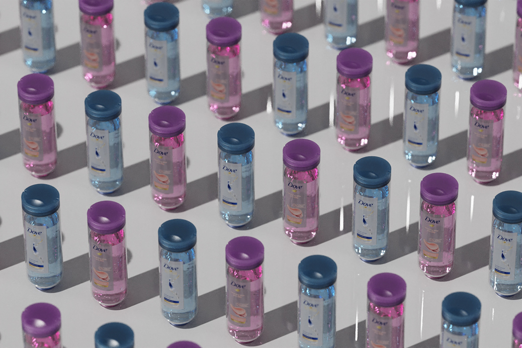 符合人体工程学的淋浴系统---酷图编号1339001