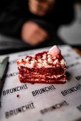 草莓酱提拉米苏蛋糕