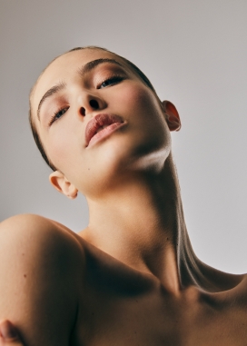 Eve-美丽的彩妆故事