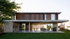 阿根廷水泥地面拼接房屋