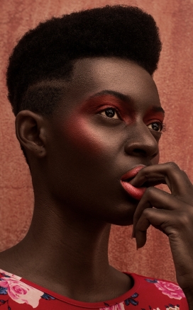 Editorial Florescer-炫彩的彩妆黑妹