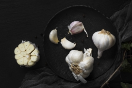 切片的大蒜头