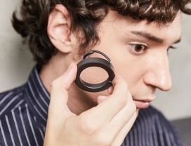 VOIXATCH-可拆卸耳机改变可穿戴技术的智能手表