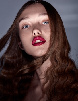 FASHION-银铂眼影女郎