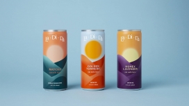 具有全光谱提取物的舒缓燕麦拿铁牛奶