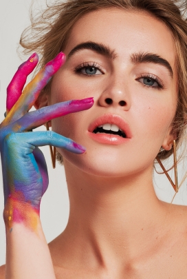 色彩感-LUCY杂志