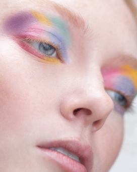Denya-彩虹妆眼影人像
