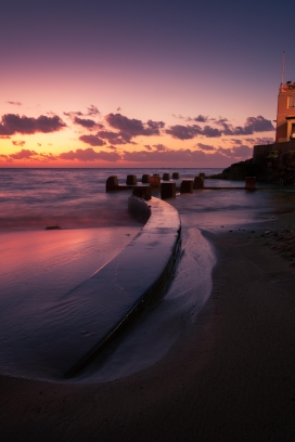 夕阳湖的码头美景