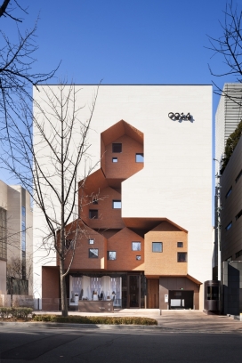 韩国2377平米几何镂空的0914旗舰店