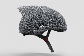 能够以最少材料吸收最大冲击力的自行车头盔