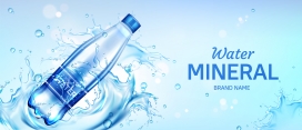 MINERAL-蓝色水花中的矿泉水