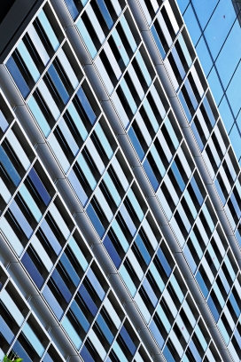 时尚现代的角逐外墙