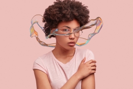 Halos-折射液体人像