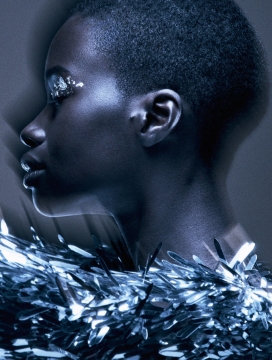 法图·乔布斯-ELLE英国