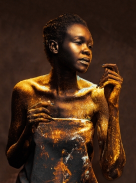 非洲金箔粉末女郎